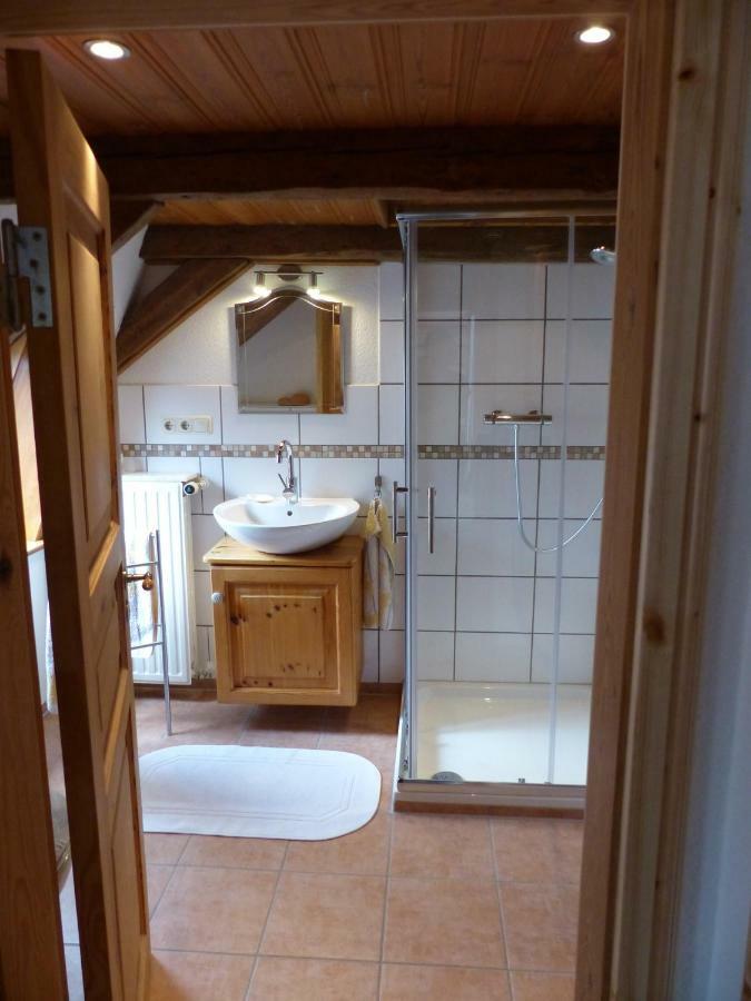 Alter Krämerladen von 1732 Friedrichstadt Exteriör bild