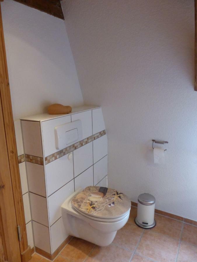 Alter Krämerladen von 1732 Friedrichstadt Exteriör bild