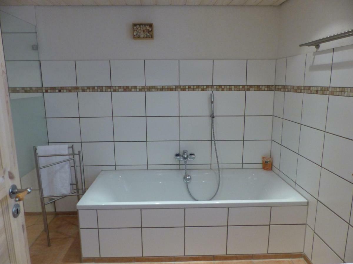 Alter Krämerladen von 1732 Friedrichstadt Exteriör bild